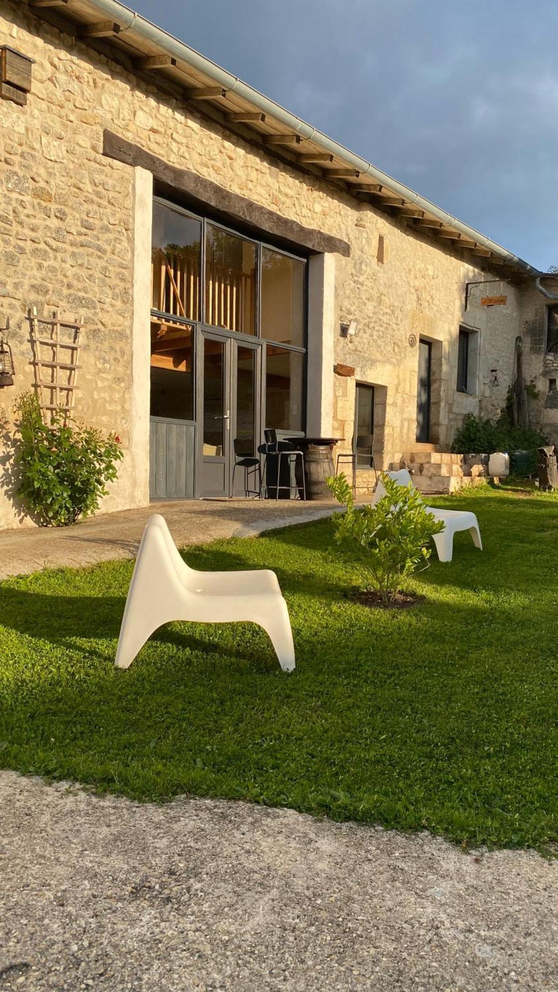 Metairie Des Gacheries Champagne-et-Fontaine Exterior foto